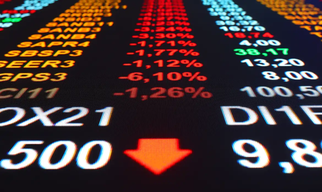 Ibovespa supera os 134 mil pontos com alta de bancos e consumo; dólar recua pela quinta vez seguida e fecha abaixo de R$ 5,70 pela primeira vez em 22 dias.