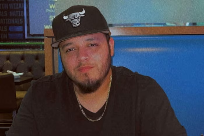 Kilmar Abrego Garcia foi removido ilegalmente sob acusação rejeitada pela Justiça. Decisão do tribunal reforça limites ao poder executivo.