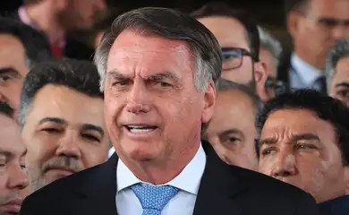 Cirurgia foi considerada uma das mais complexas desde 2018. Especialistas apontam que o intestino de Bolsonaro já sofria há meses com obstrução.