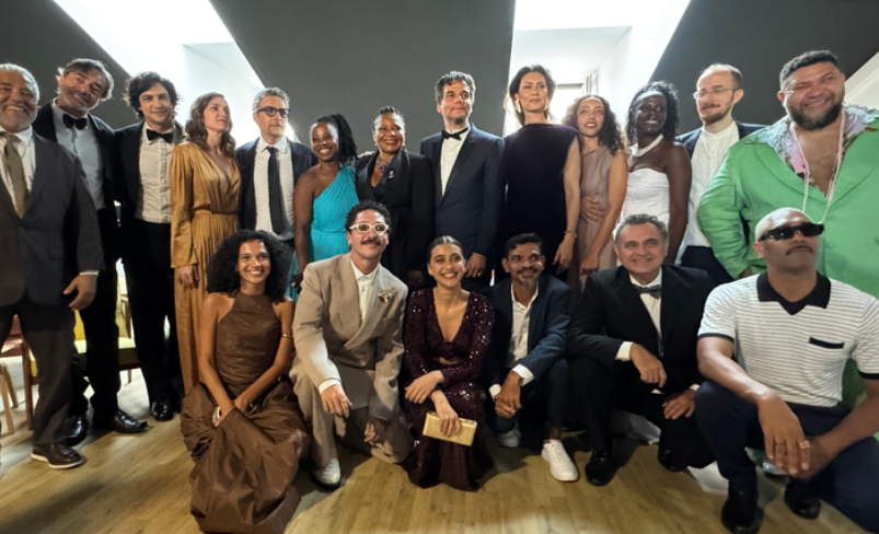 Filme brasileiro Agente Secreto aplaudido em Cannes.