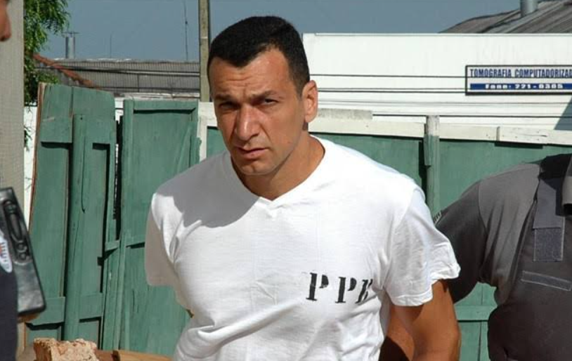 Tuta é capturado na Bolívia e levado a presídio federal.