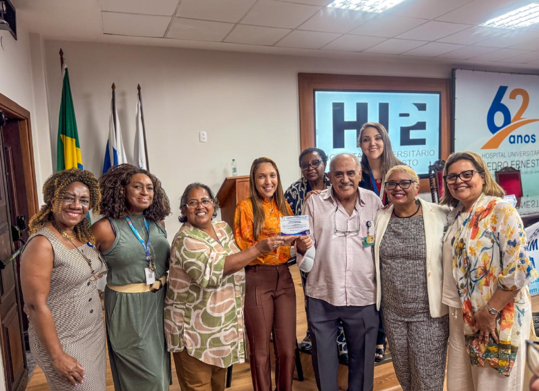 No mês da enfermagem, Lilian Behring reforça o compromisso com o SUS e valoriza os profissionais que sustentam a saúde pública com coragem e competência.