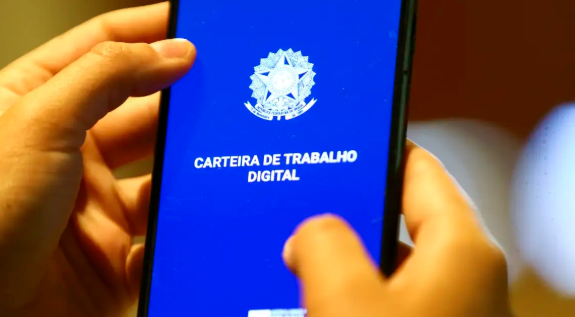 Brasil registra saldo de mais de 257 mil novos empregos em abril