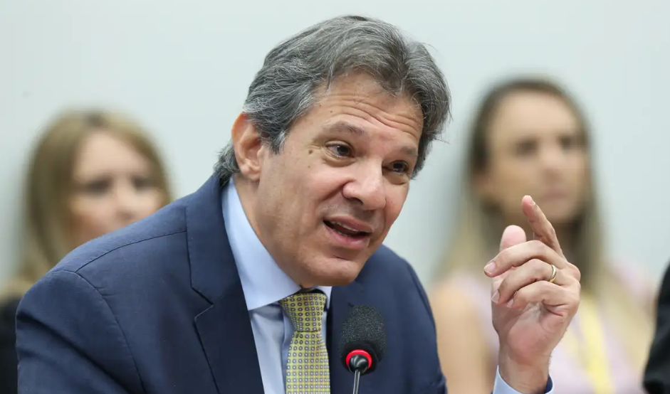 Fazenda diz que estudará alternativas para aumento do IOF.