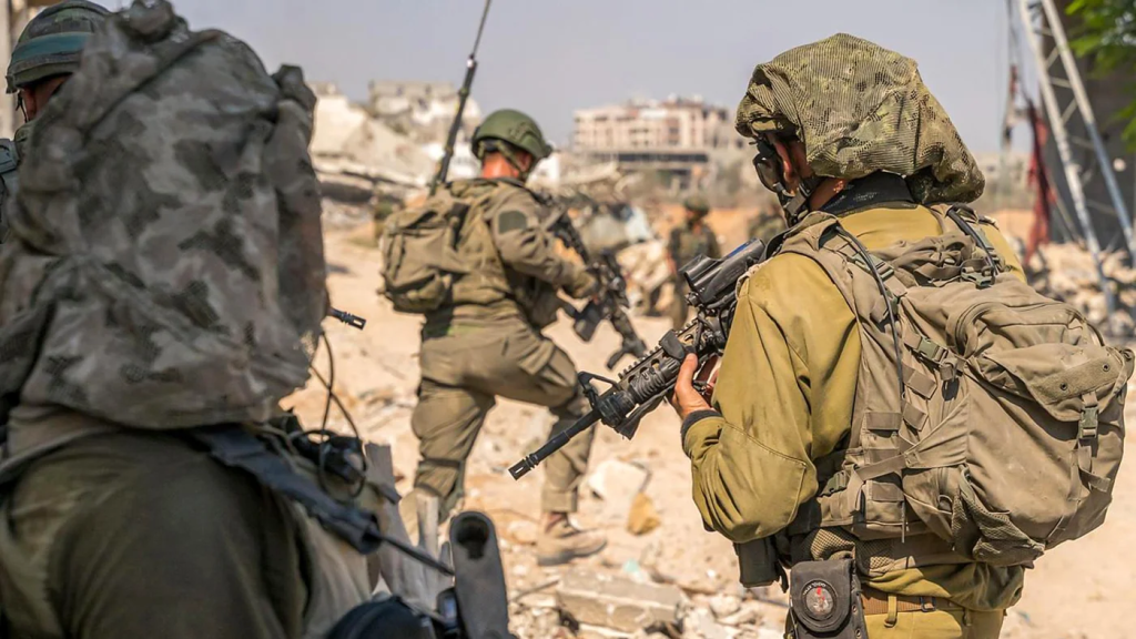 Israel está planejando ocupar toda a faixa, transferir a população para uma pequena área no sul e fornecer aos palestinos apenas ajuda suficiente para evitar a fome.