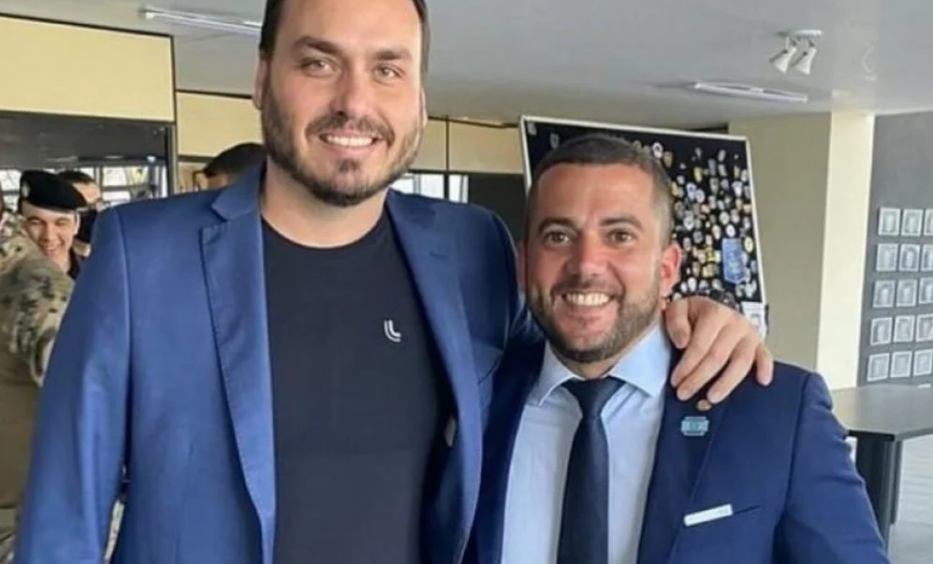 Ministério Público acusa Carlos Jordy de se beneficiar de cobertura tendenciosa durante campanha à Prefeitura de Niterói em 2024.