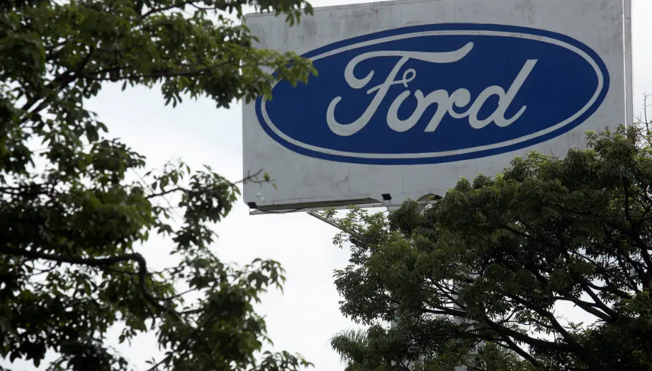 Gigantes chinesas crescem na Ásia Ocidental com preços agressivos e tecnologia de ponta, pressionando rivais e mudando o jogo no setor automotivo.