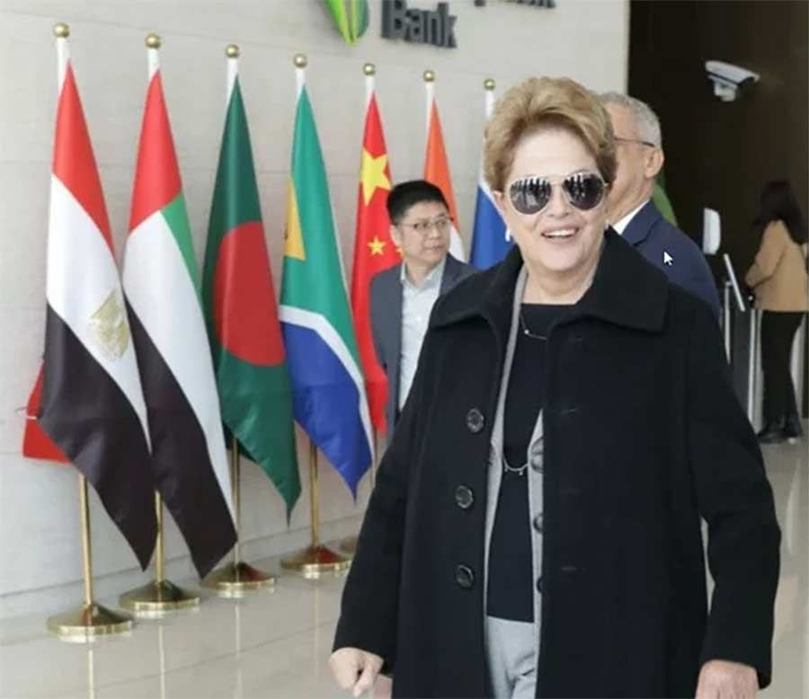 Enquanto o mundo vive instabilidades, o banco do Brics sinaliza esperança para países que querem crescer sem depender do eixo tradicional do poder.