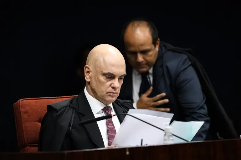 Bolsonaro e aliados próximos foram responsabilizados por organização criminosa armada, tentativa de golpe de Estado e ataques às instituições.