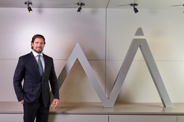 O controlador do Master, Daniel Vorcaro, foi preso na segunda-feira (17)