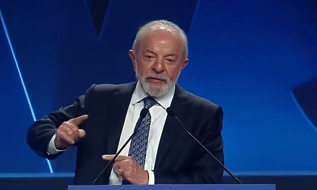 Levantamento nacional mostra que aprovação e desaprovação do governo Lula permanecem próximas, dentro da margem de erro, indicando estabilidade no humor do eleitorado.