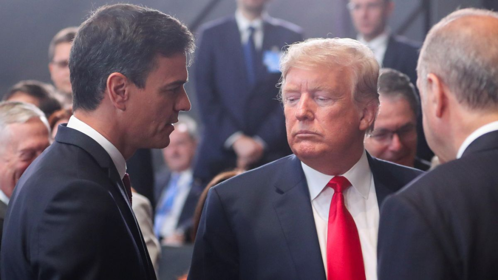 Pedro Sánchez rejeita a intervenção dos EUA na Venezuela e alerta que a força militar não pode substituir o diálogo nem violar o direito internacional.