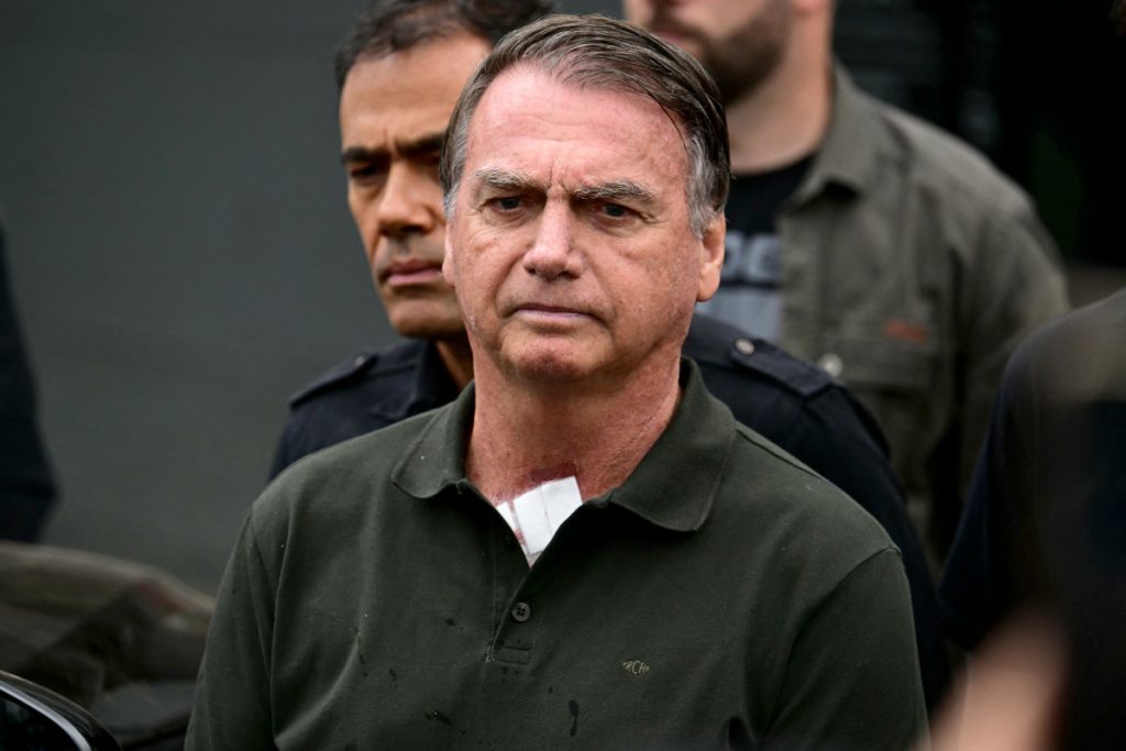 Bolsonaro preso no 19º Batalhão da PM do DF