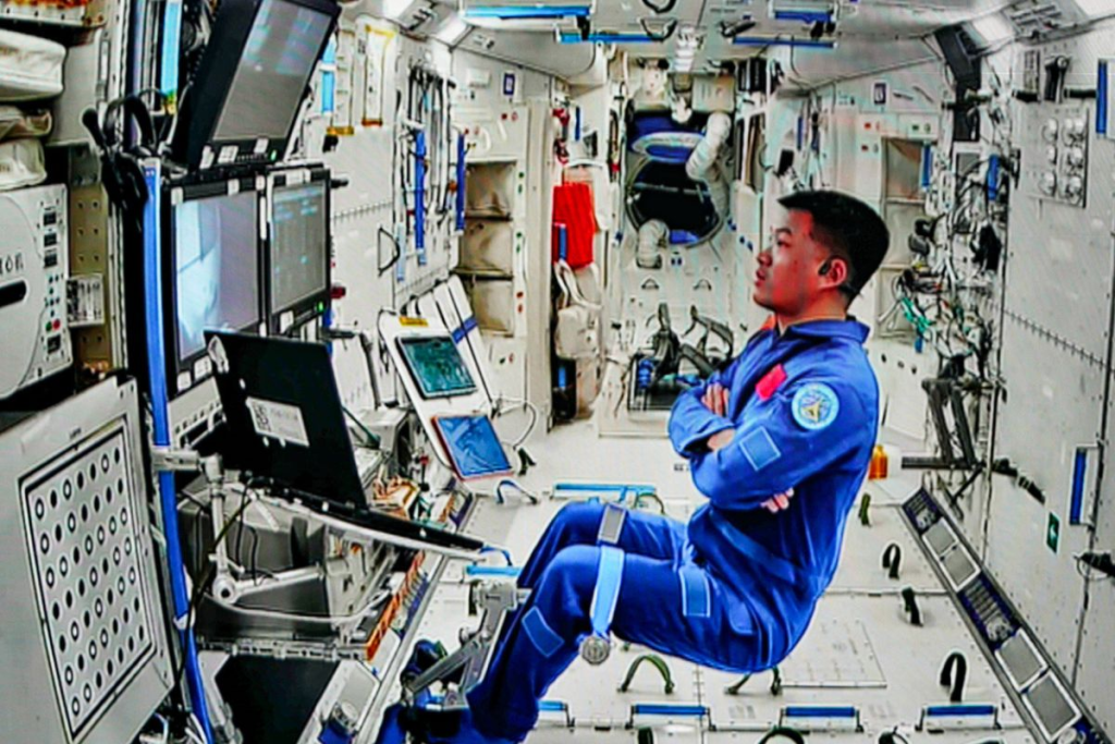 China acelera corrida espacial e desafia liderança dos EUA