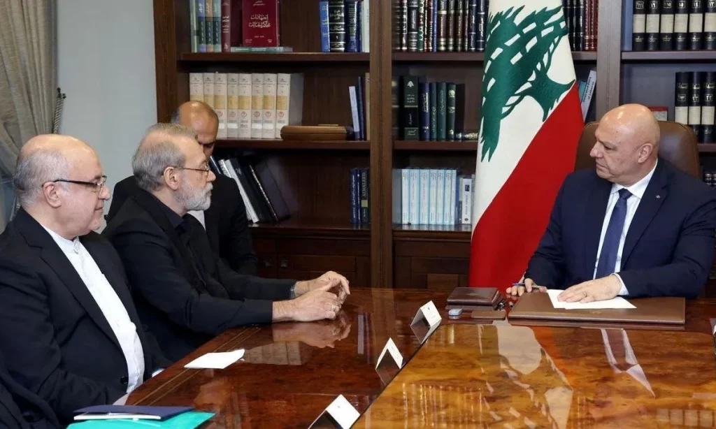 Sob ataque e com instituições fragilizadas, Beirute tenta usar um gesto político extremo para preservar margem de manobra e evitar colapso ainda maior.