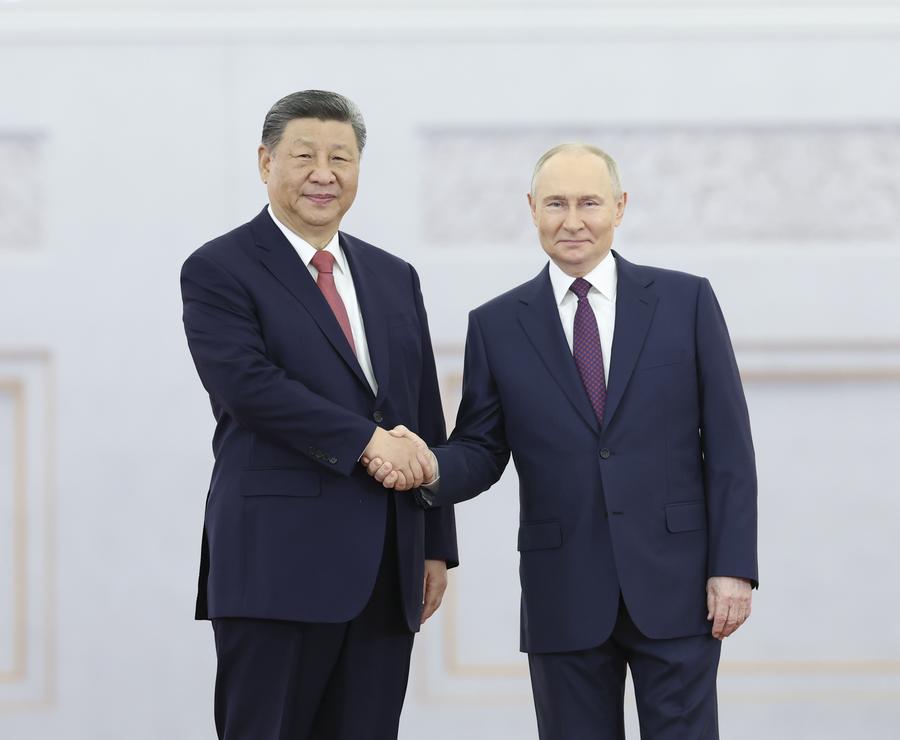 O líder da Rússia quer um acordo para construir um gasoduto para a China.